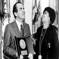 Richard Nixon predstavlja biserni bailey sa srčanim udruženjem srčanog sustava nagrade